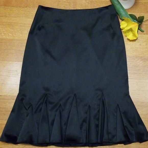 JS Collections Dresses & Skirts - 3/$10 JS Collections Fit and Flare Satin Skirt